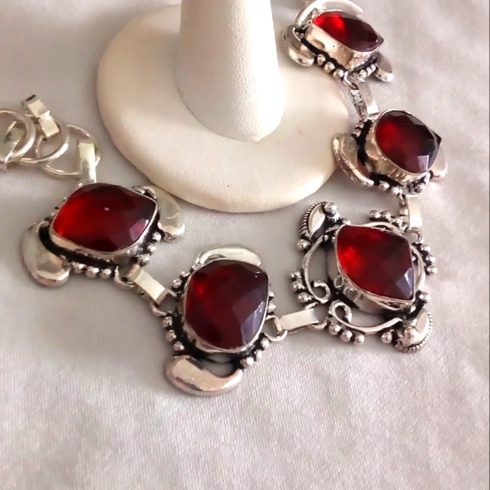 Red topaz artesian toggle bracelet 🍒